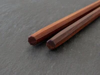 Japanische Essstäbchen Gokujyo Shitan, Rosenholz 6 Japanische Essstäbchen Gokujyo Shitan, Rosenholz – Bild 6